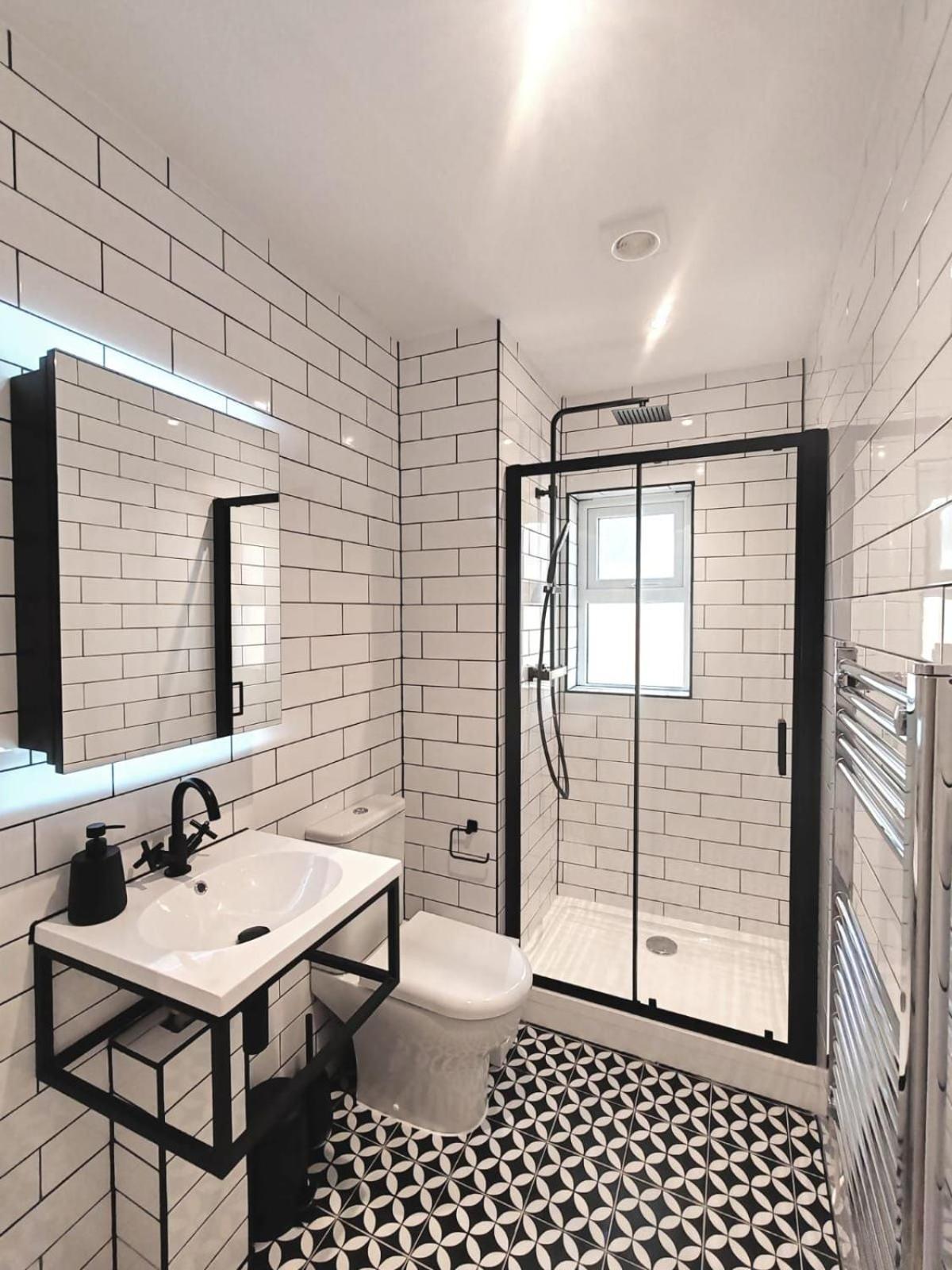Stunning Modern Apartment Sleeps 4 - 6 Min Walk From Golden Beaches-Free Parking Bournemouth Luaran gambar